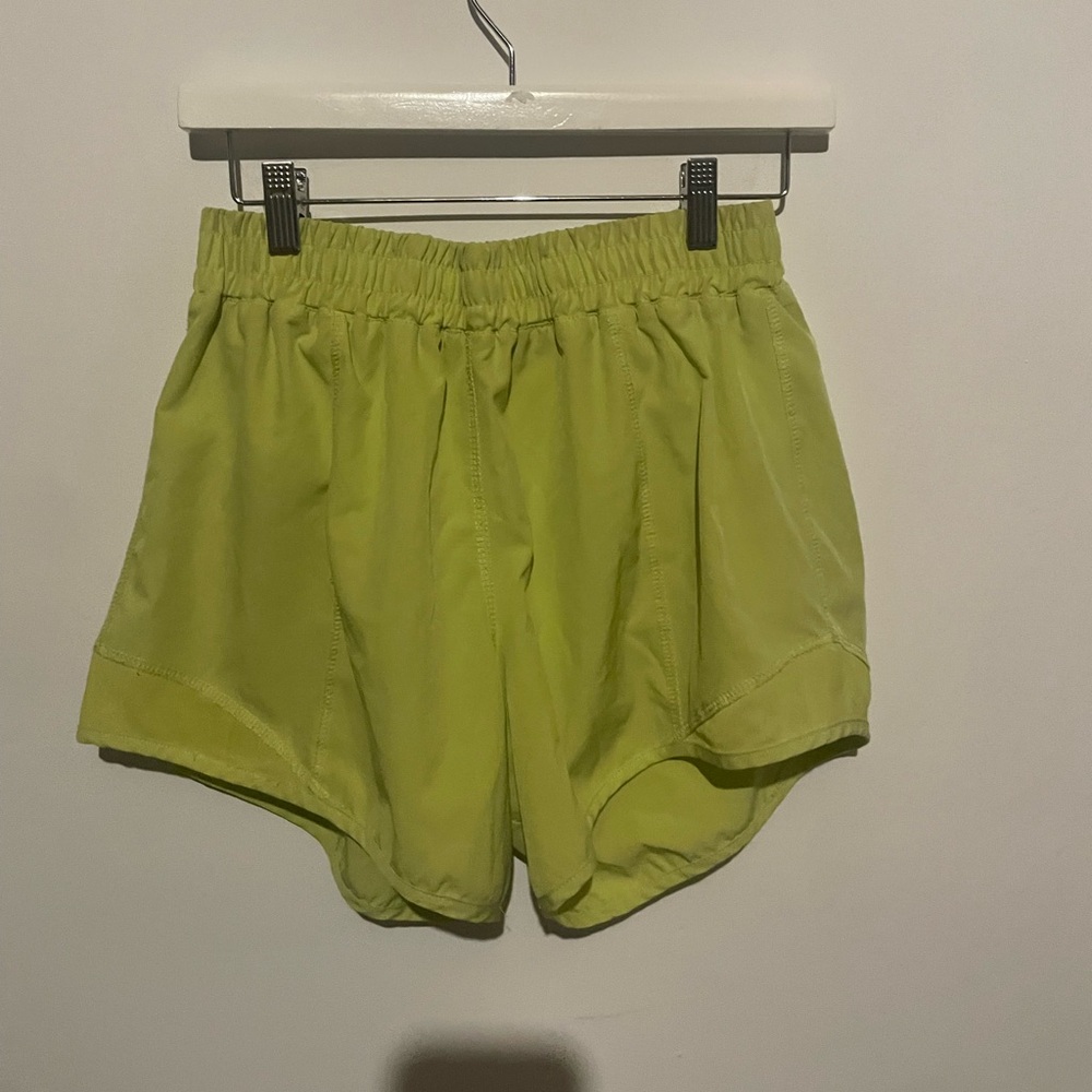 Women’s‎ Love Riche green athletic Shorts Size Medium